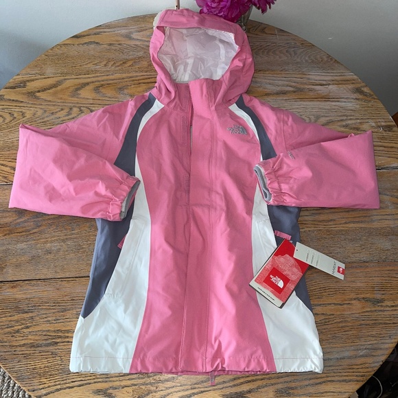 THE NORTH FACE waterproof breathable/utterly pink 3 in 1  jacket/NWT/girls L - Picture 1 of 6